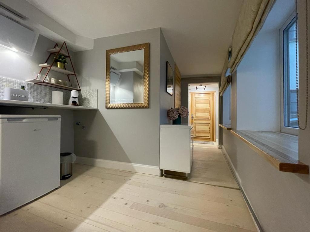 Cute Apartment For Young Travellers リガ エクステリア 写真
